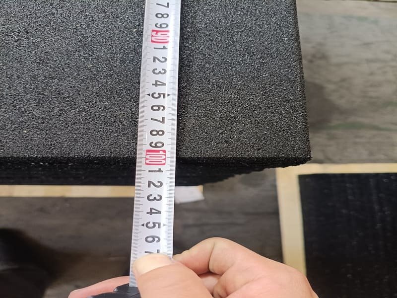 auto scrubber for gym floors